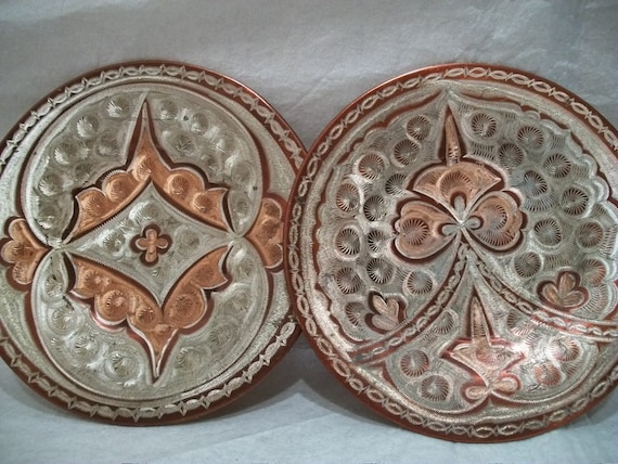 Set of 2 Vintage Etched Copper Plates Decorative by GiniCrafts
