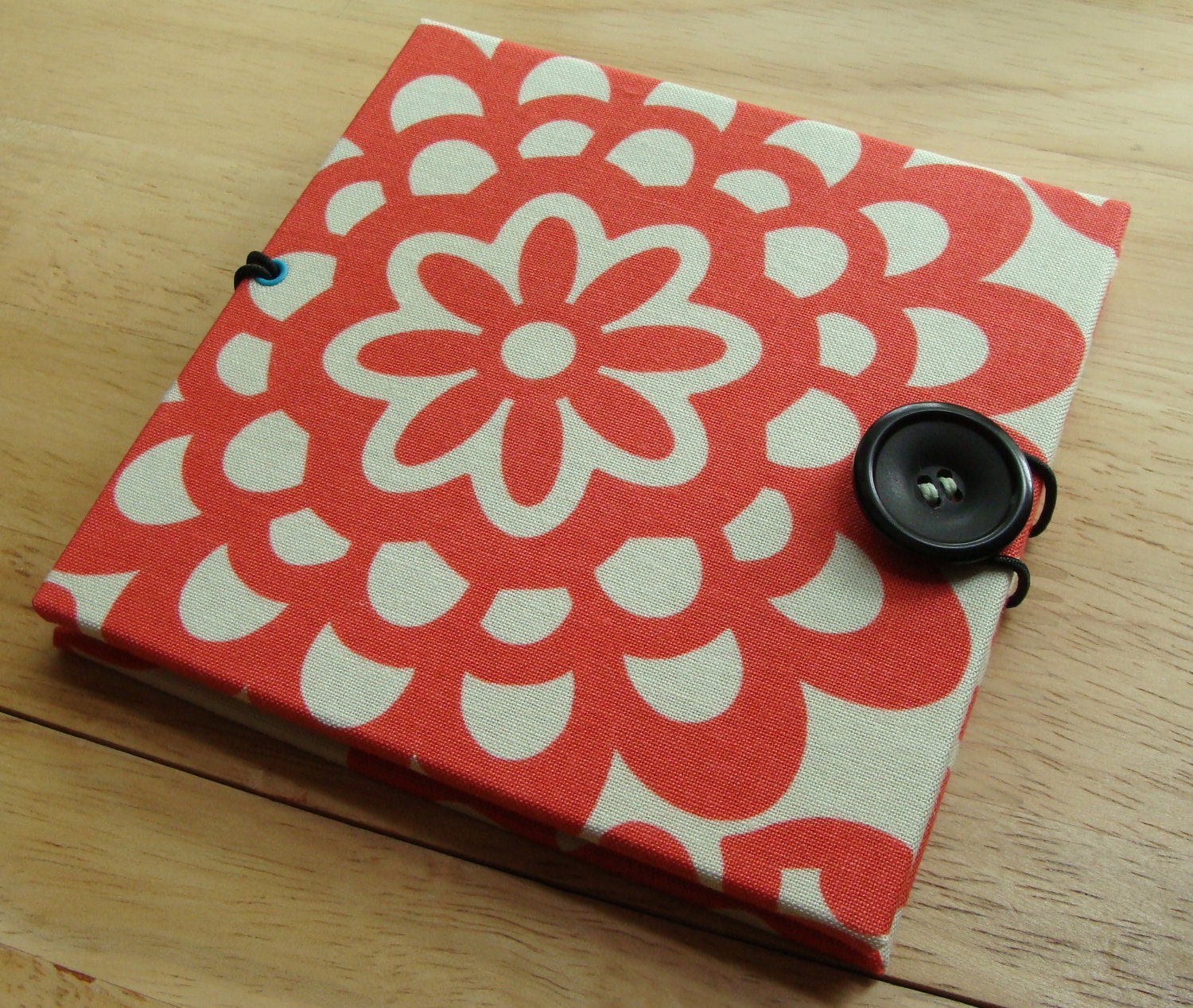 Cherry Wallflower mini accordion book/ small photo album/ brag book/ red & white mini scrapbook