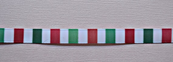 Red, green and White horizontal stripes 3/8 inch woven grosgrain ribbon Christmas Il_570xn