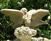 Vintage LOVEBIRDS STATUE Stone Garden Art w/ Worn Detail (c)