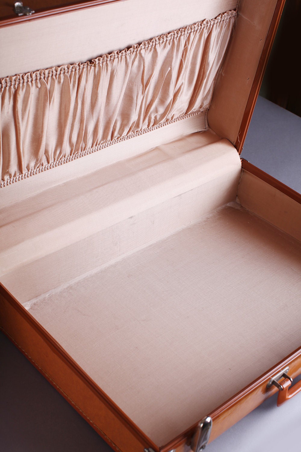 RESERVED Brown suitcase set, wedding card box