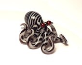 Glass Octopus pendant Zebra Striped