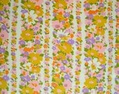 Vintage floral fabric FQ