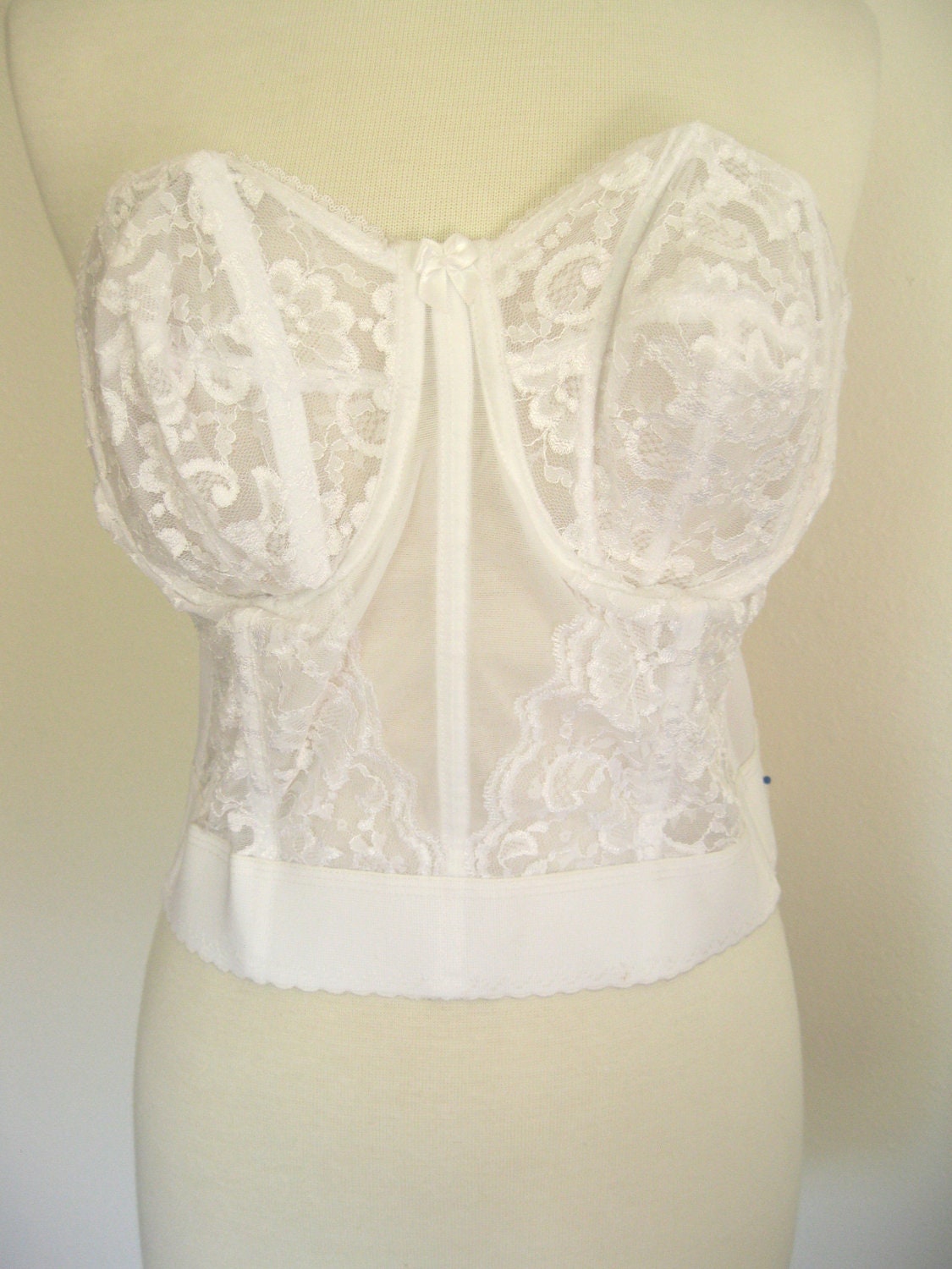 Vintage White Lace Sheer Longwire Bra Size 42B