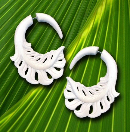 Tribal Fake Gauge Earrings - Leaf drop - White Bone Carvings