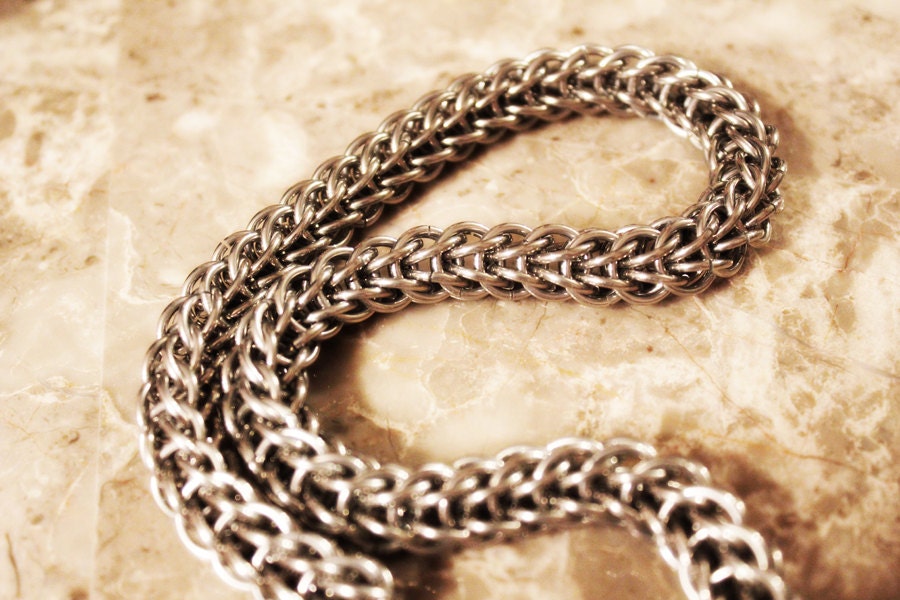 Silver-Colored Aluminum Full Persian Chainmail Choker