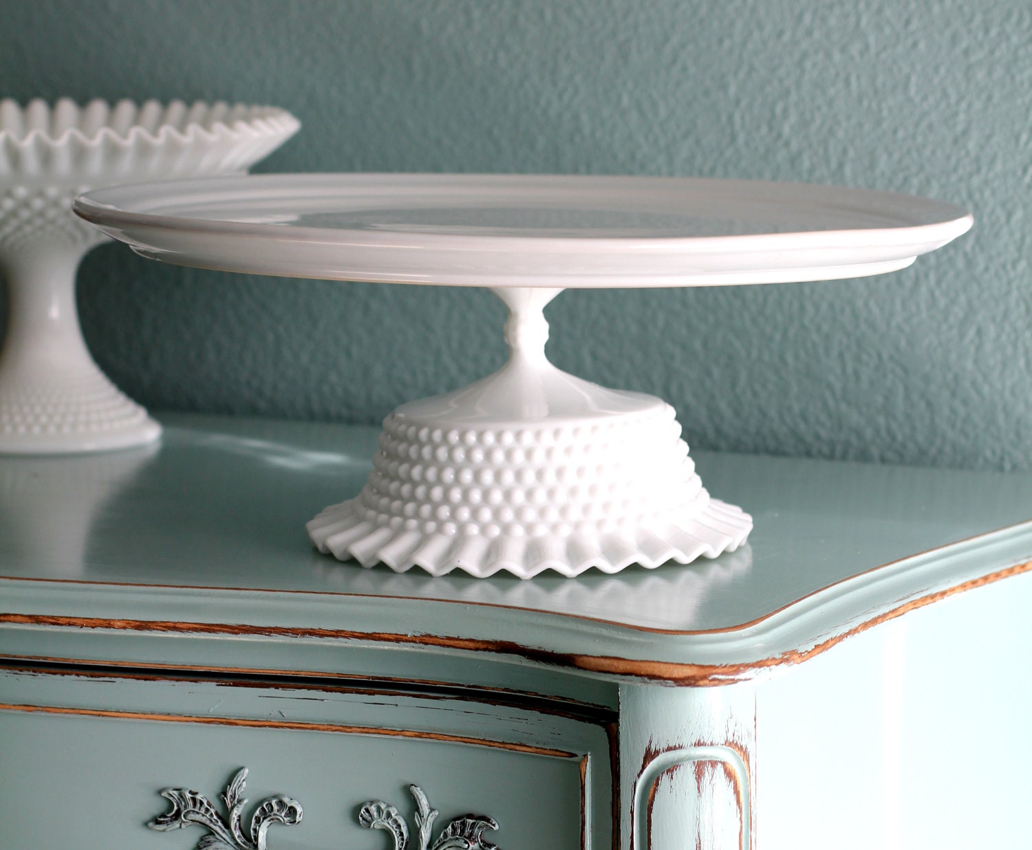 16" Cake Stand / White Ceramic Cake Stand Cupcake Stand / Wedding Cake Stand for White Weddings / Cake Platter Pedestal