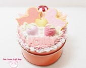 Polymer clay decoden sweet Love Birds orange tin container