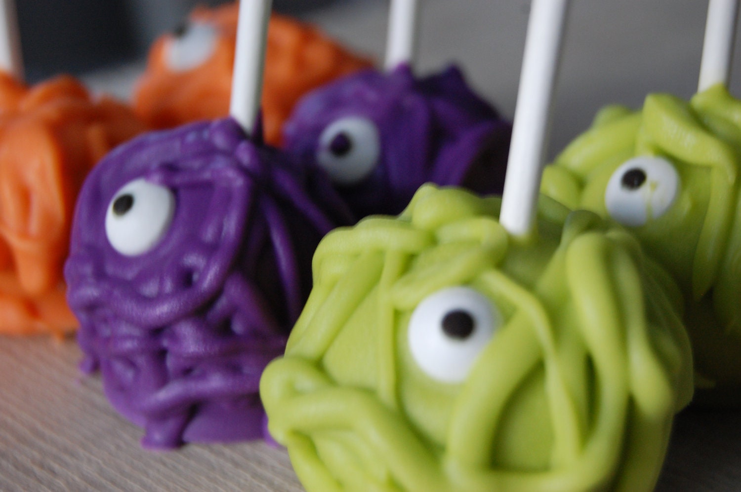 Halloween Monster Cake Pops