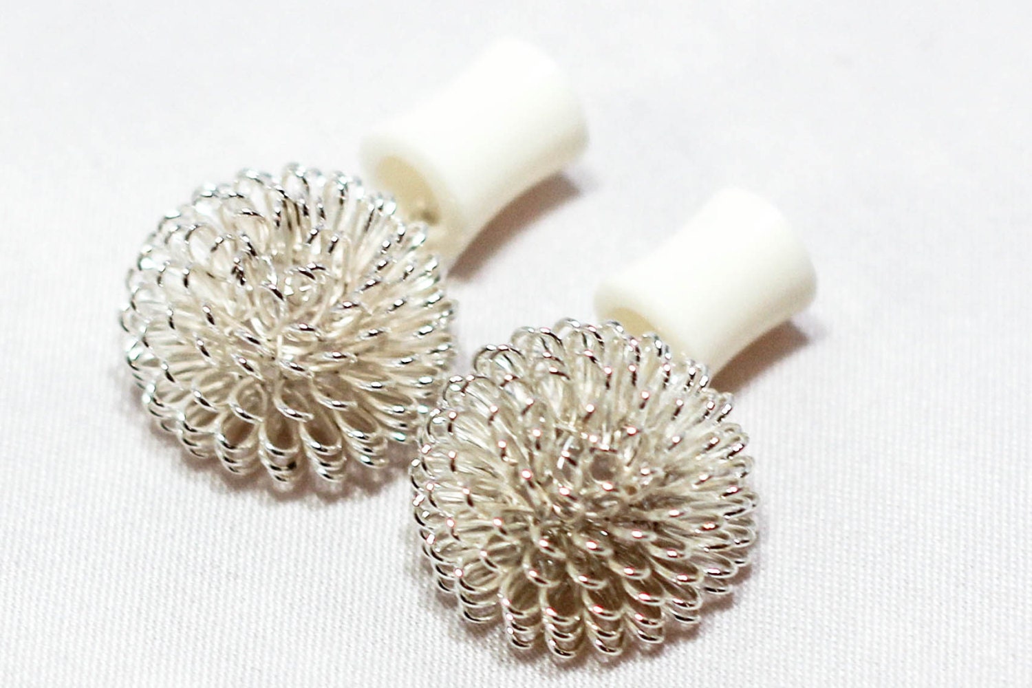 4g-5/8" Silver Wire Pom Pom Puff Ball on Organic Bone Dangle Tunnel Plugs