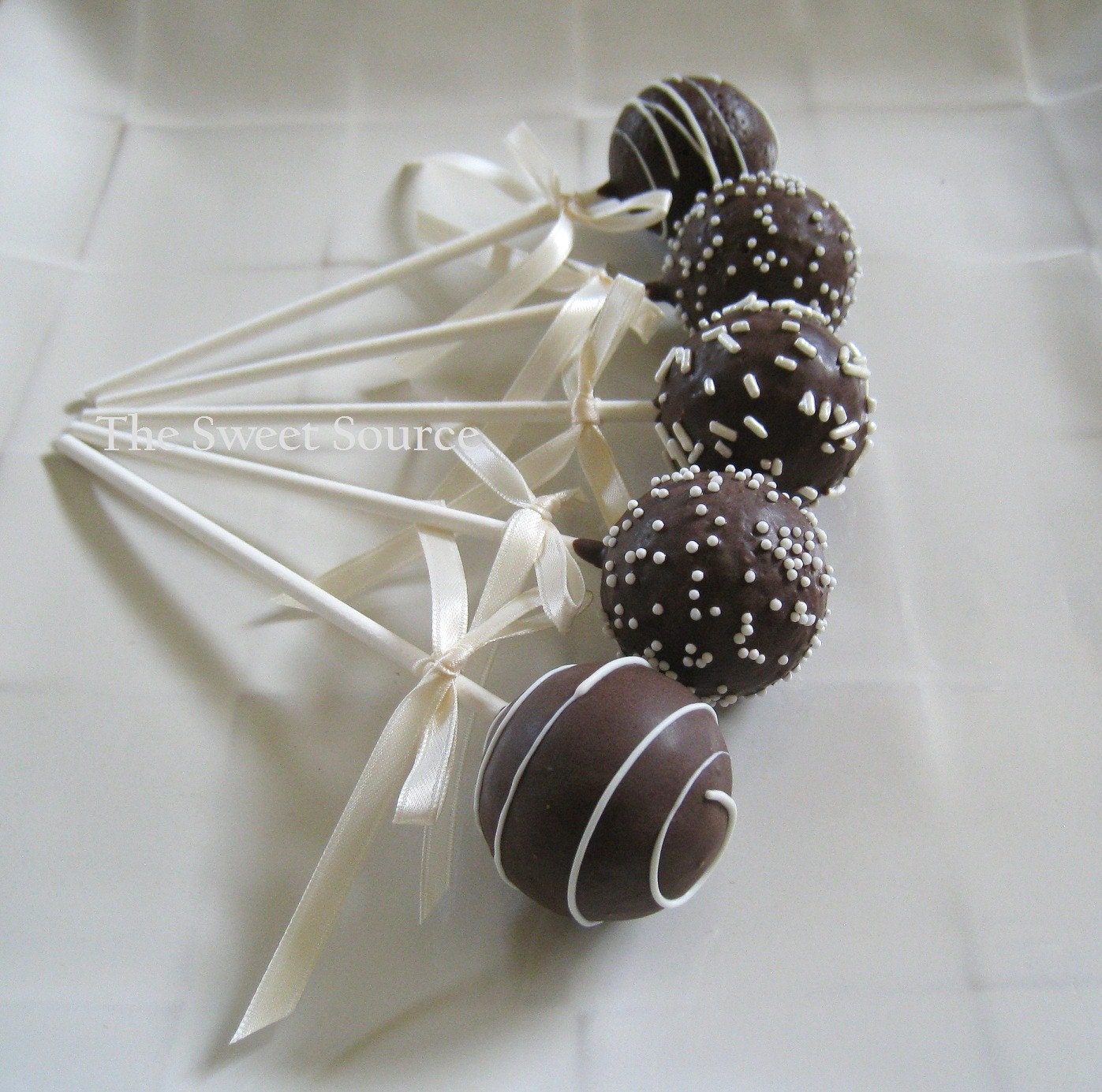 Wedding Favors: Wedding Cake Pops Made to Order with High Quality Ingredients Il_570xn