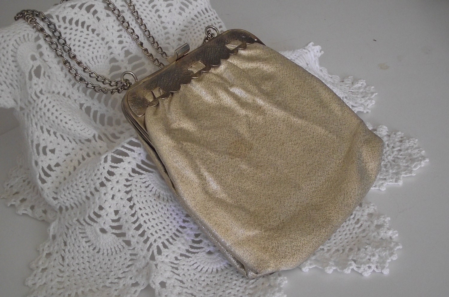 Vintage purse gold lame clutch style or shoulder bag Gatsby style