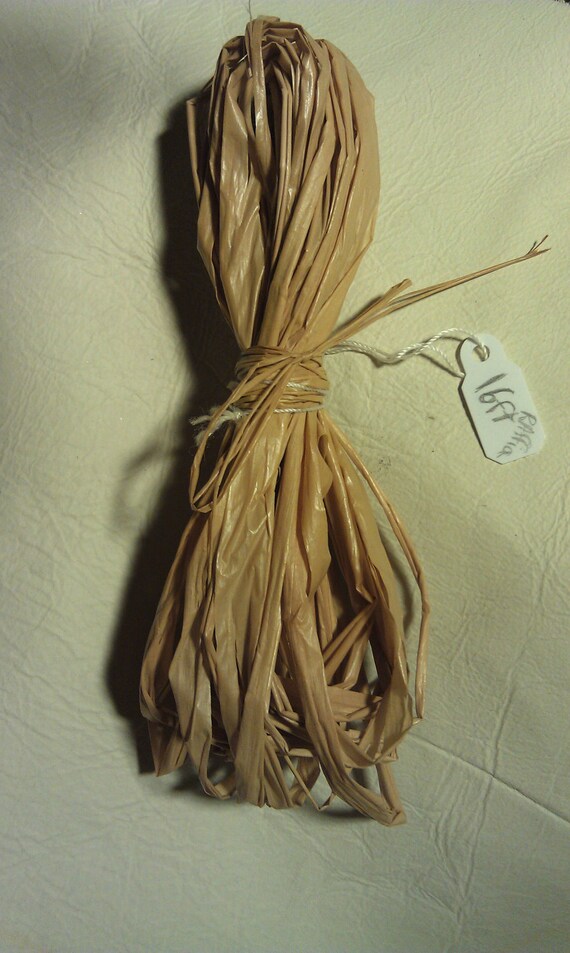 Raffia Natural fiber Ribbon or String. Natural by CherylsGoodStuff