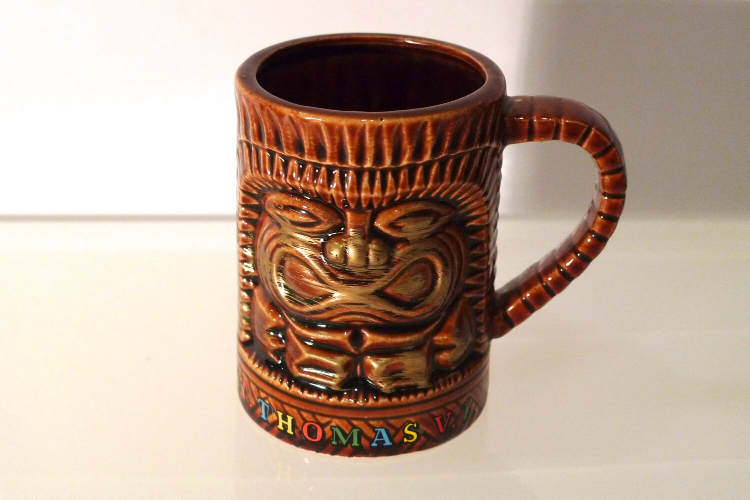 Tiki Mug Hawaiian Souvenir Glass Vintage Brown by plattermatter2