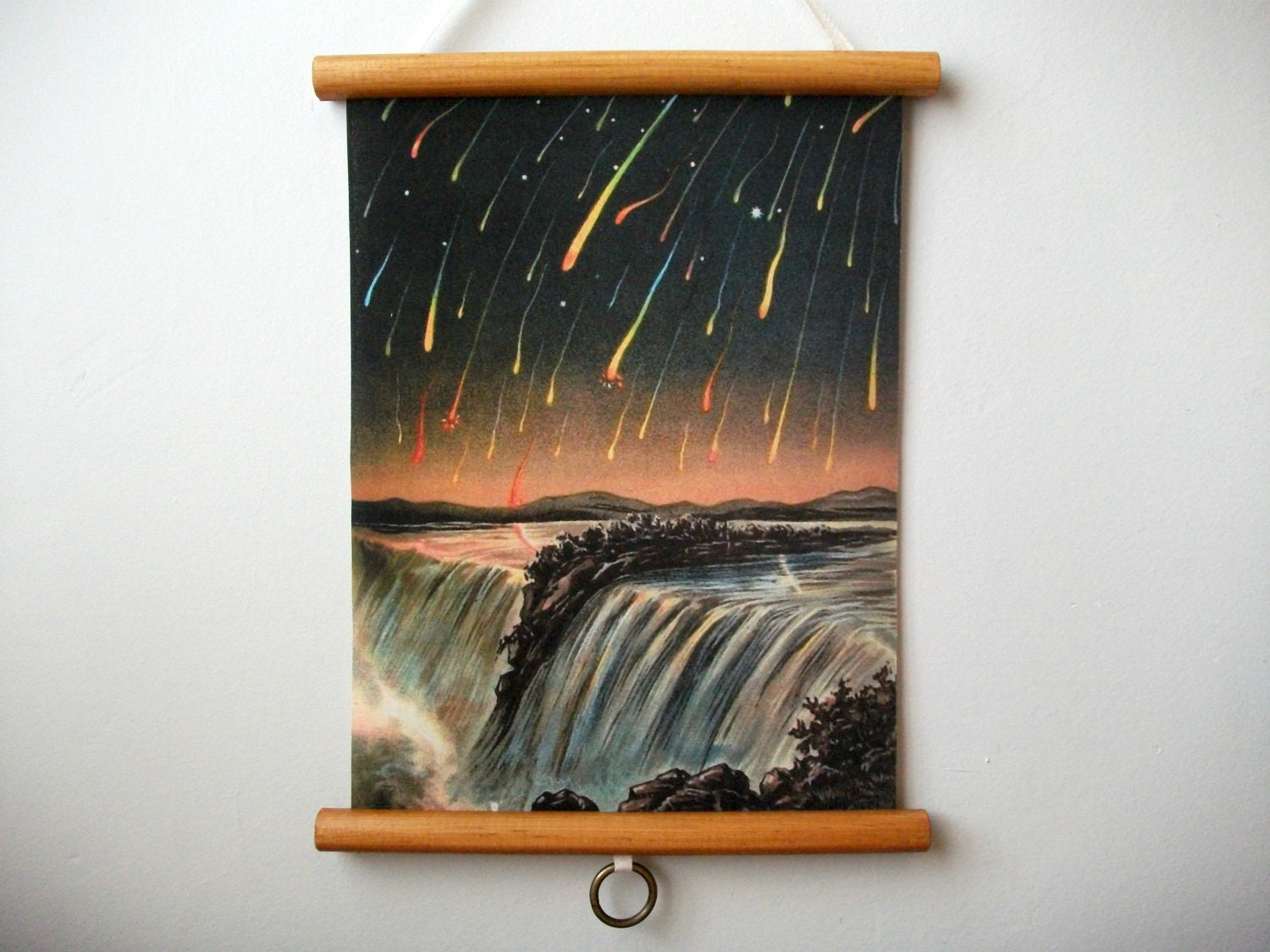Mini Printed Fabric Vintage Style School Chart with Wood Trim - Meteor Shower (9" x 11")