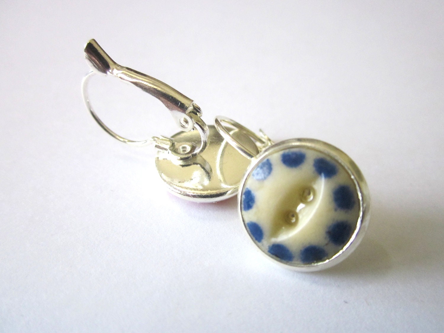 BOISE STATE antique button earrings, 1800s buttons. Go BRONCOS