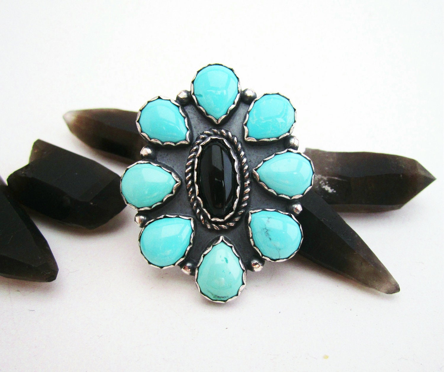 SALE I the Sihu Cluster Ring