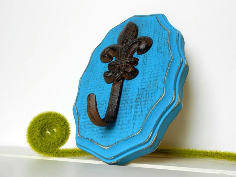 Fleur de Lis Hook Wall Hanging French Farmhouse Home Decor
