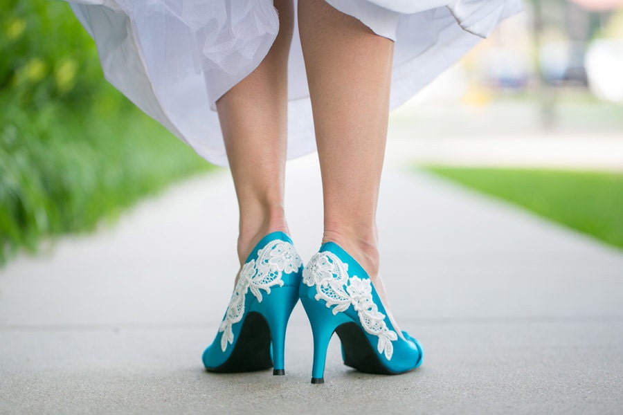 Wedding Shoes - Blue Wedding Shoes with Ivory Lace. US Size 6.5