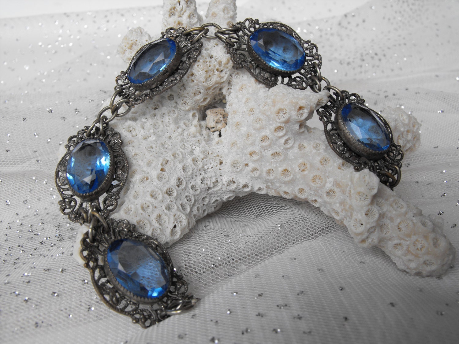 VINTAGE Blue gemstone silver bracelet, mint condition, 1950's