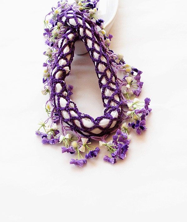 Purple  lace necklace, fiber art Necklace-Crochet Lace Necklace-Collar Bib Necklace-lace fashion