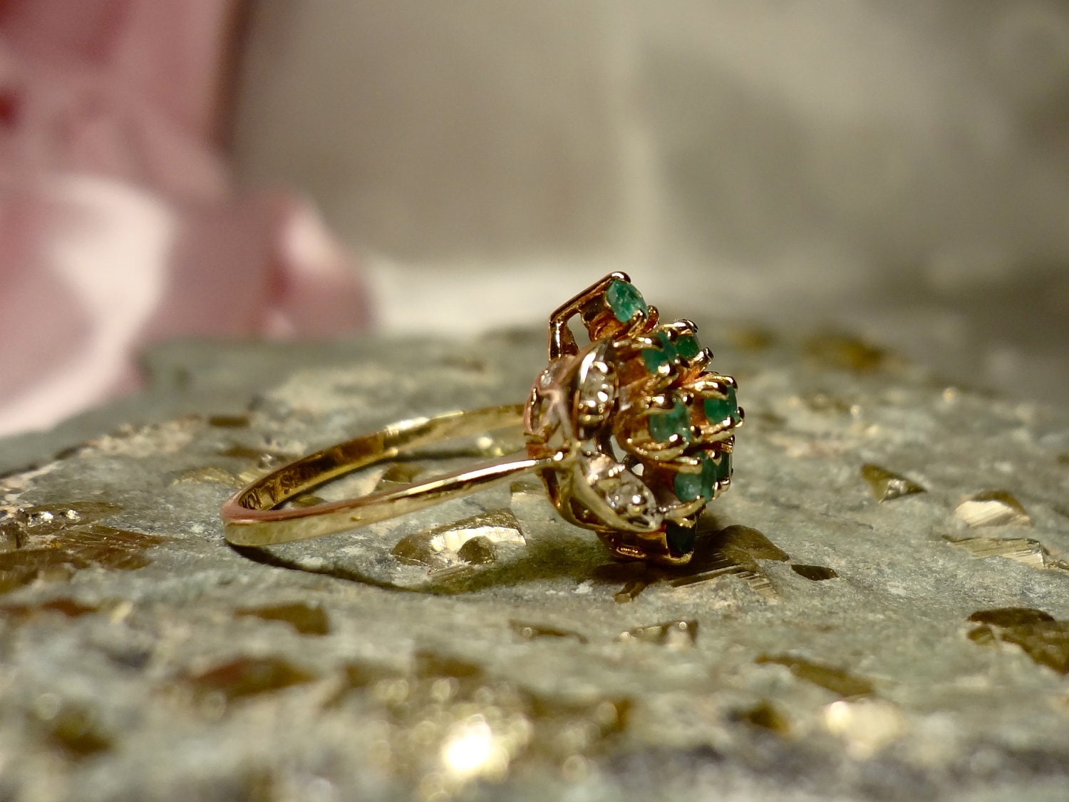 10k Gold Yellow Emerald & Diamond Cluster Ring