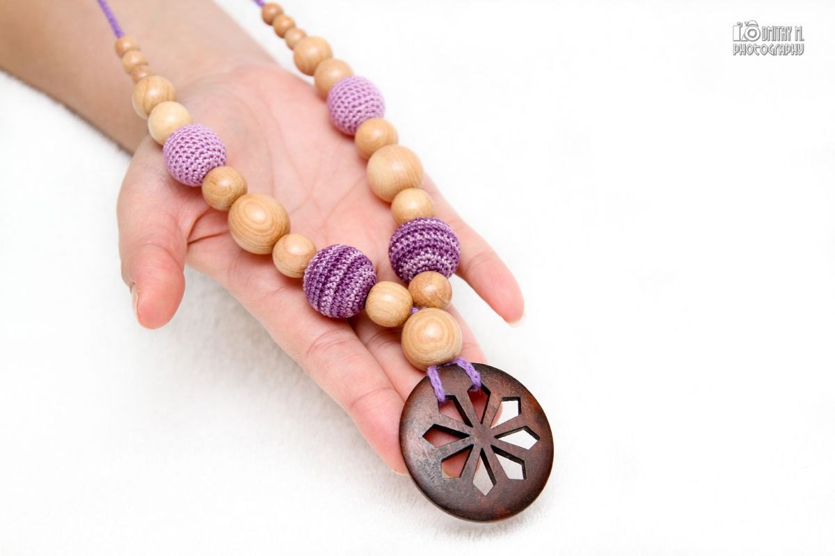 OOAK Junniper Nursing necklace/Teething necklace with wooden pendant and purple,lavender crochet beads