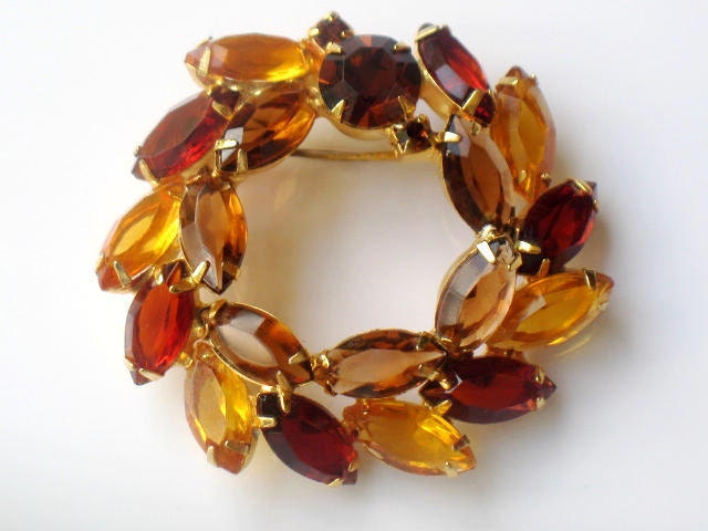 Verified Juliana Brooch Wreath Style Autumn Amber Yellow Topaz High Fashion DeLizza and Elster Pin Vintage Collectible Jewelry