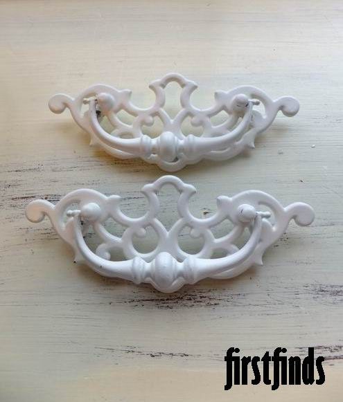 Large Chippendale Swing Handles