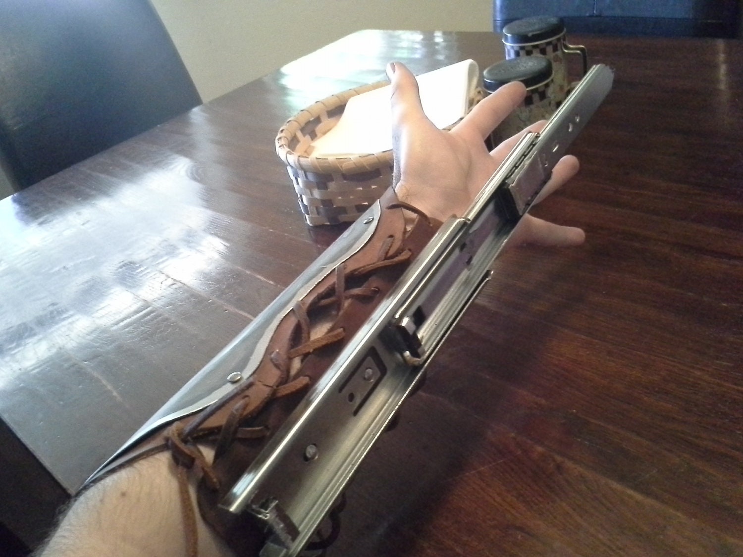 Assassins Creed Brotherhood Bracer
