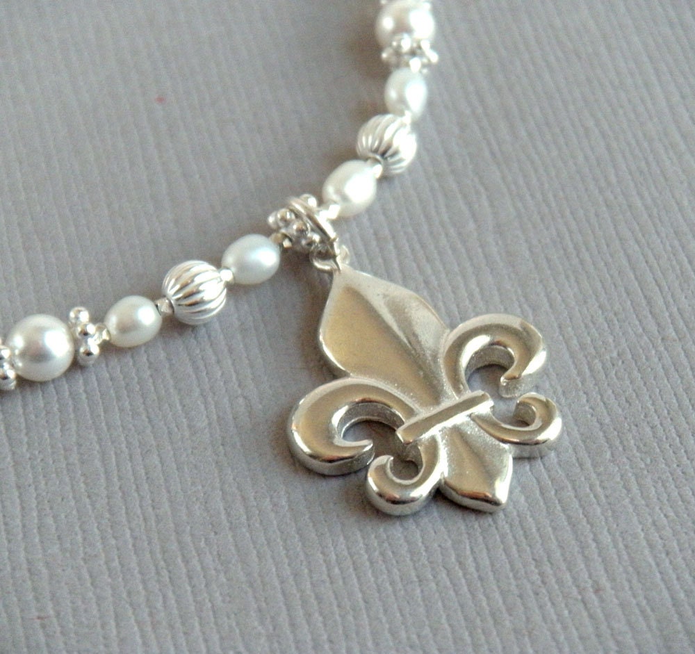 White Pearl and Silver Fleur De Lis Pendant Necklace, Wedding Jewelry, Bridal Necklace, French Country Wedding - French Connection - merryalchemybridal