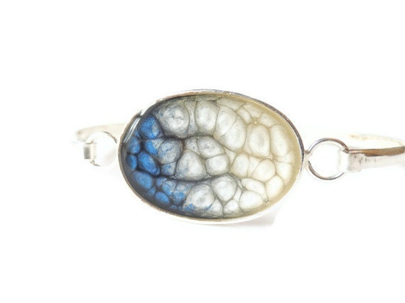 white and navy blue - teal - silver shiny bracelet - oval  bracelet