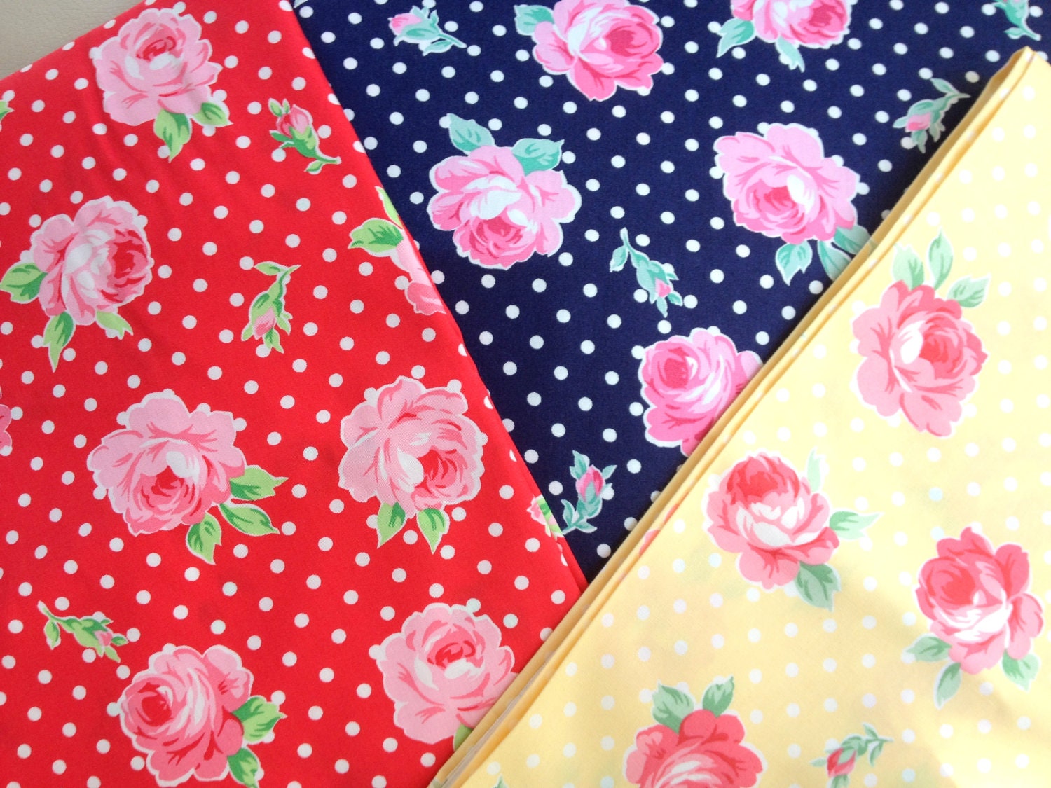 Sevenberry Roses and Spots Fat Quarter