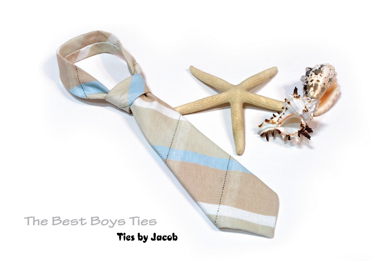 Tie for Boys Tie in a strip.... Neck Tie