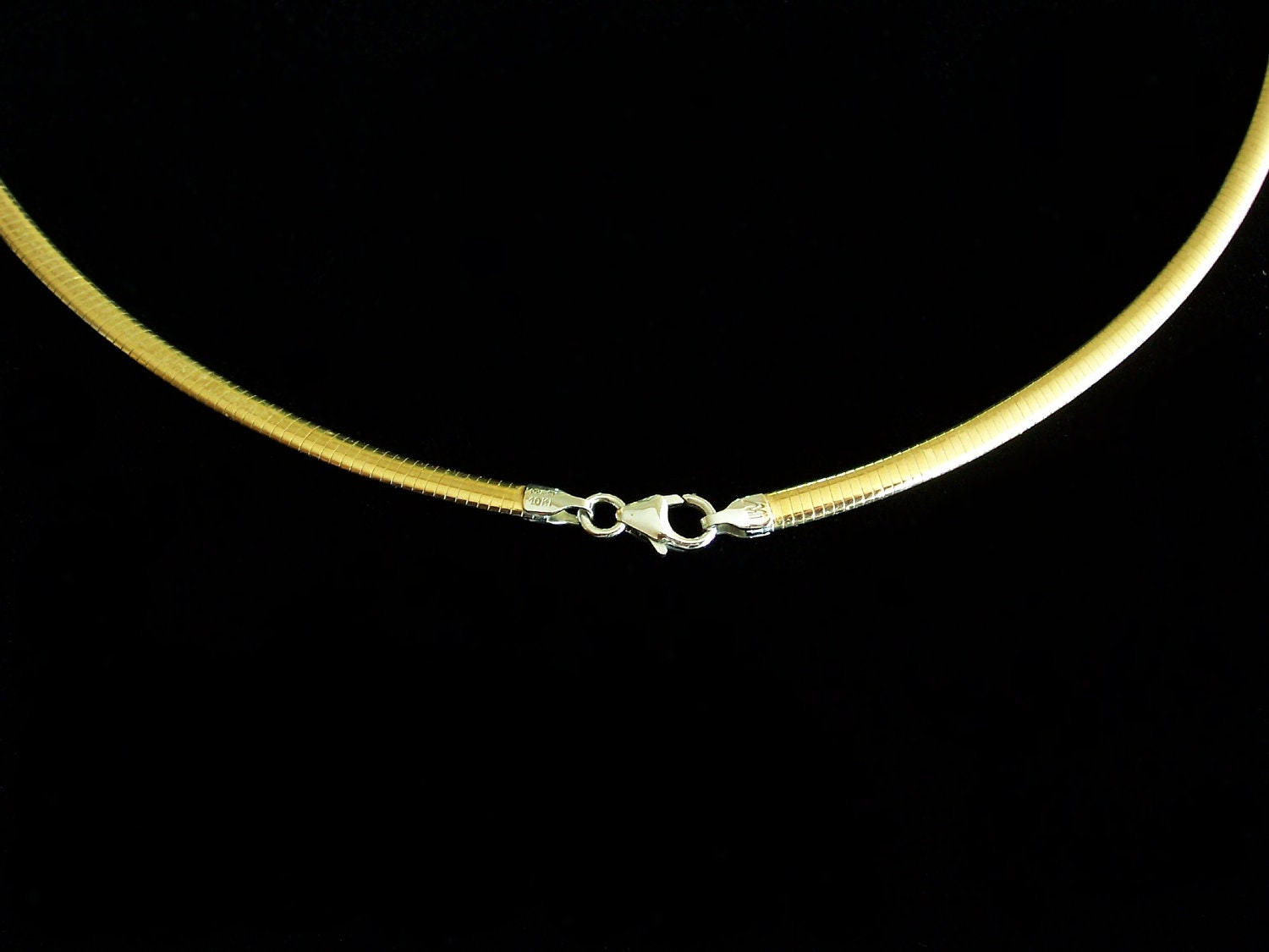 14k White and Yellow Gold Reversible Omega Necklace