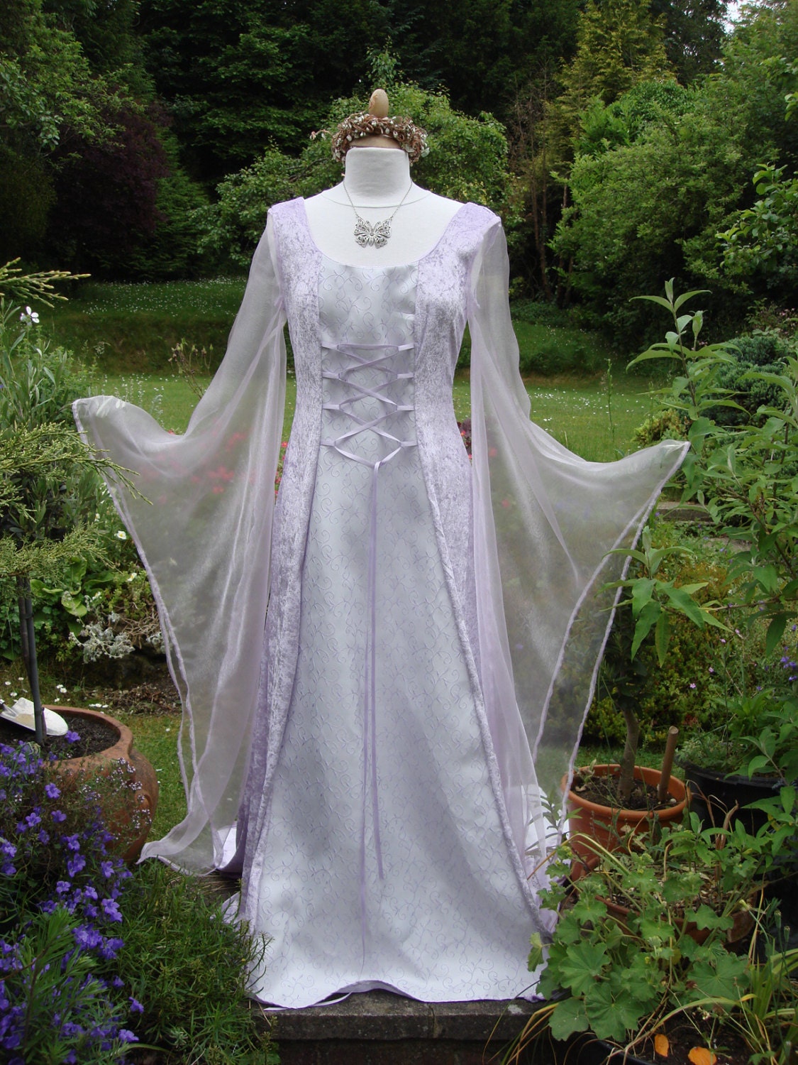 Pagan celtic wedding dresses