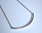 Modern curve bar swing necklace - silver - FREE U.S. SHIPPING