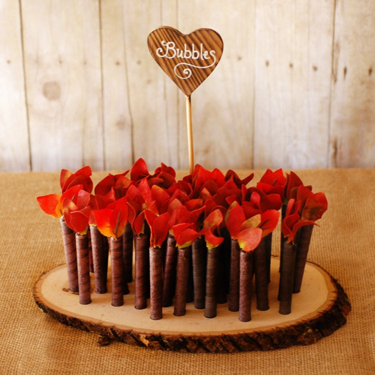 Twig Style Wedding Bubble favors- set of 50 with base and heart sign Fall Leaves