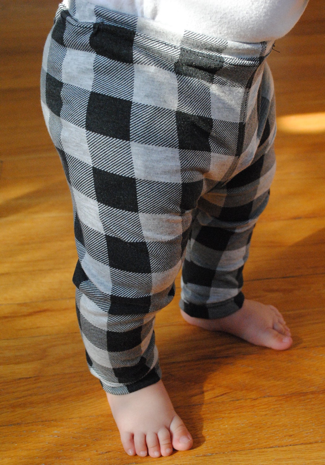 Unisex baby leggings, black and gray plaid