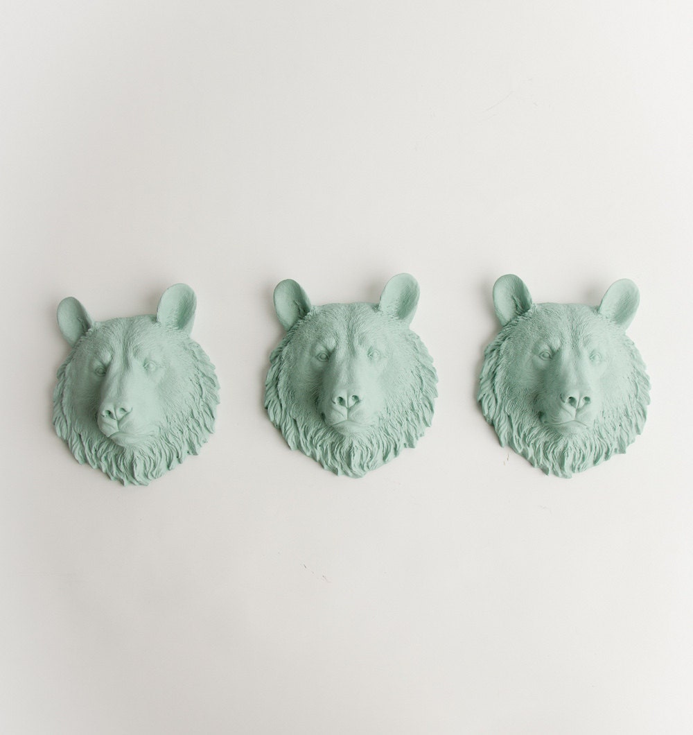 The Benzies - Set of 3 Seafoam Mini Resin Bear Heads- Resin Sea Foam Faux Taxidermy- Chic & Trendy