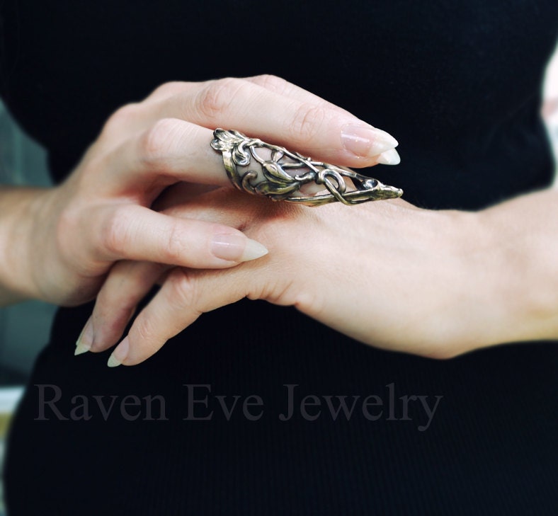 Arwen Elegant Vintage Brass Knuckle Ring Armor Ring On SALE