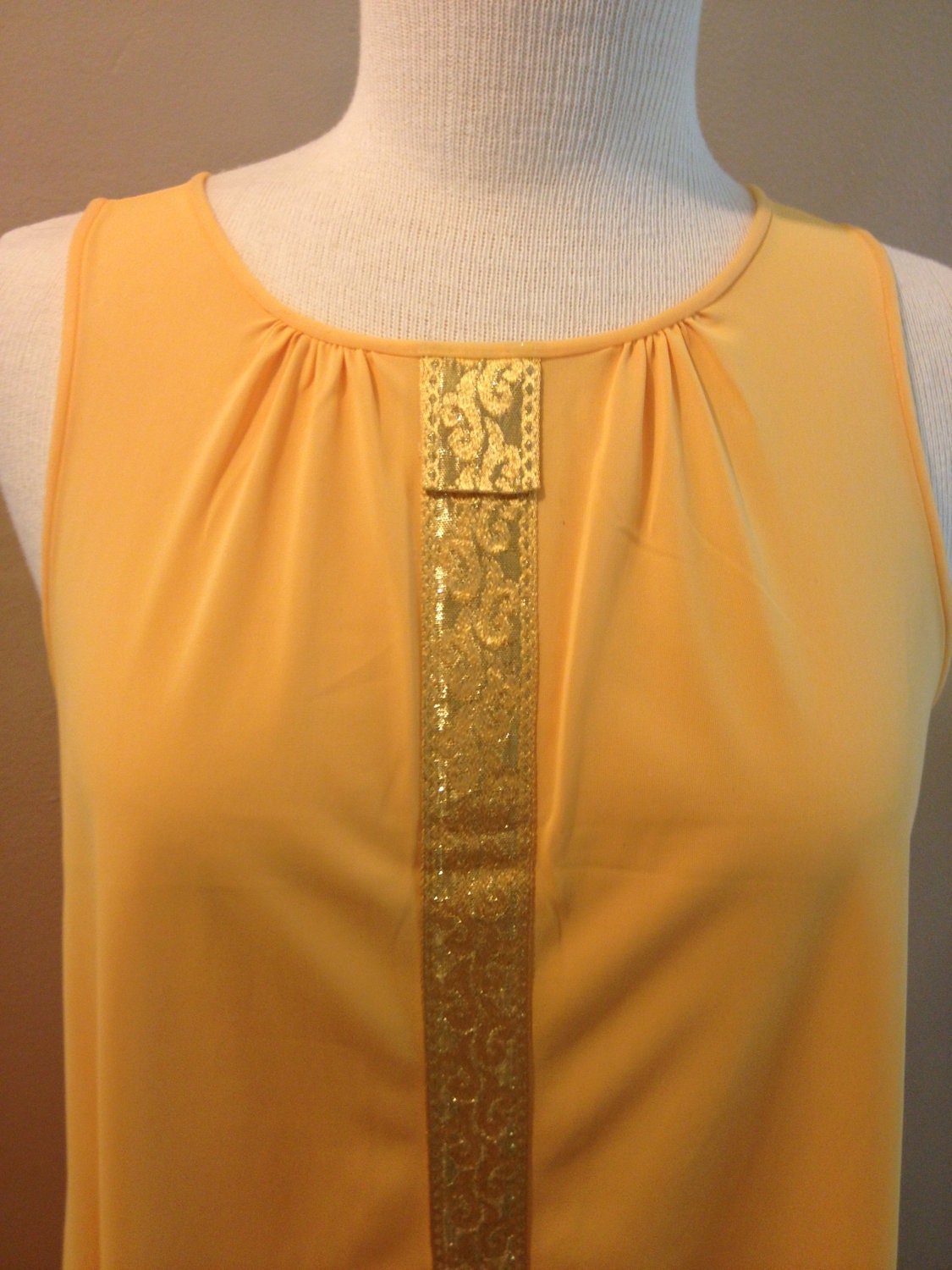 Vintage Gold Lorraine Lingerie 2 piece Gown & Duster