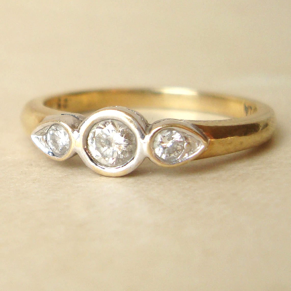 Vintage Diamond Wedding Ring, 18k Gold Vintage Diamond Engagement Ring, 18k Gold Diamond Ring, Approximate Size US 6.75