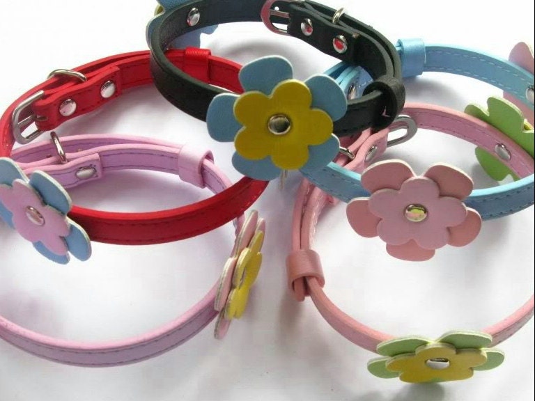 Faux Leather Flower Collars for Small Dogs or Cats - 10mm x 300mm - 1 piece