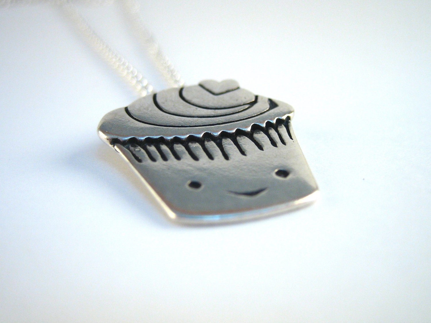 Cupcake Necklace