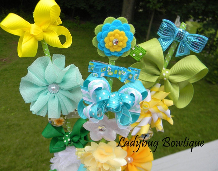 Girls Hair Bow and Clip Bouquet Bowquet Gift Set - Blue, Green, Yellow and White