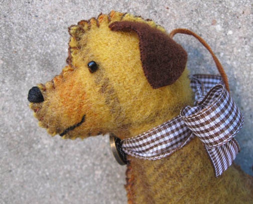 Chocolate Labrador Retriever Ornament, Handsewn Vintage Wool