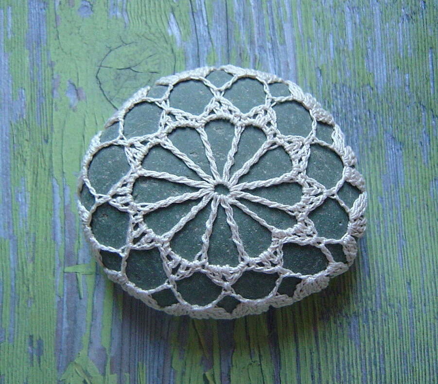 Crocheted Lace Stone, Round, Beige, Handmade by Monicaj