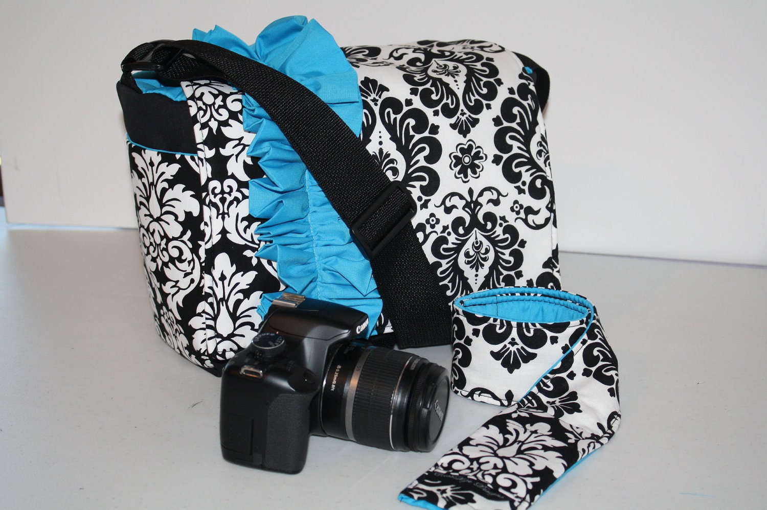 Dslr CAMERA Bag Digital Slr camera bag lens case Boxy  Womens 2 Damask Ruffle Turquoise and Camera Strap Cover