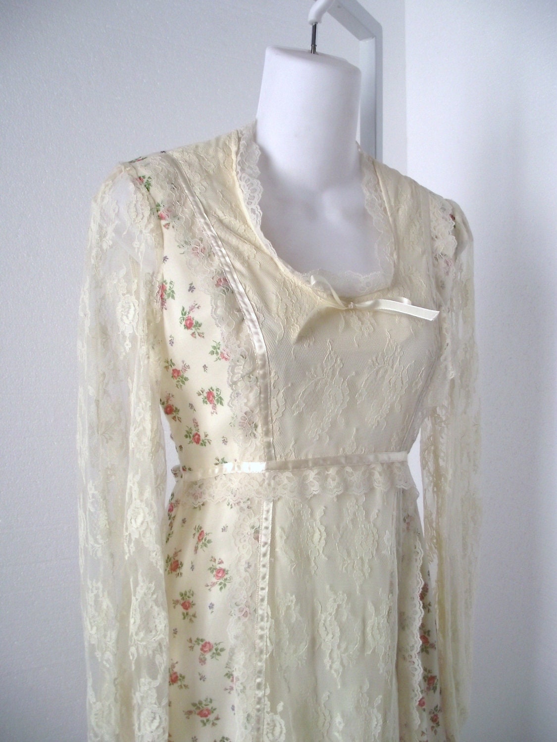 Floral Maxi Dress with Lace Prairie BOHO Style Small Extra Small
